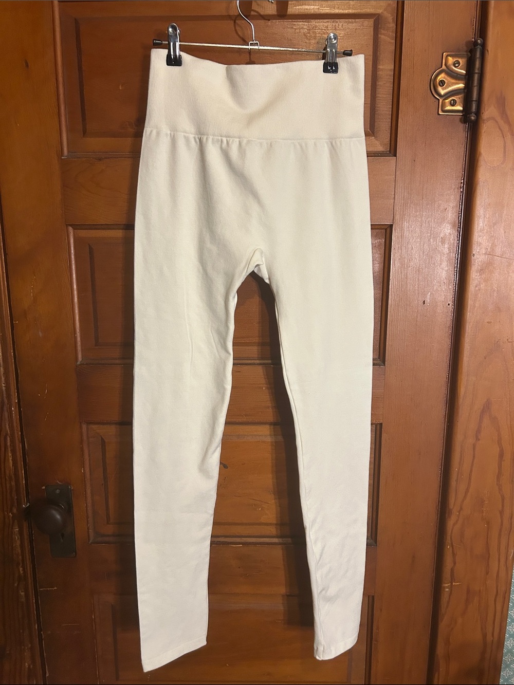 Warners Women’s 2X-3X High-Waist Cream Leggings